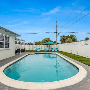 Sunrise Paradise Luxe Home With Salt-Heated Pool Exterior photo