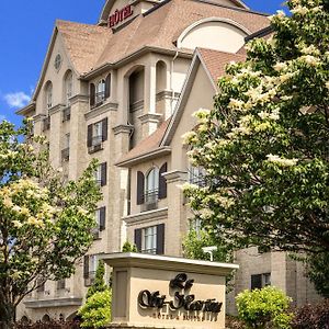 Le St-Martin Hotel&Suites Laval Exterior photo