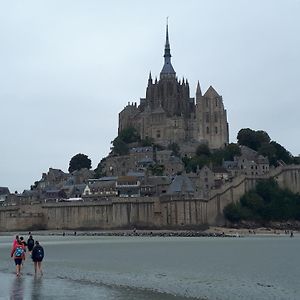 Appartement Avranches-Baie Du Mont Saint Michel - Normandie Exterior photo