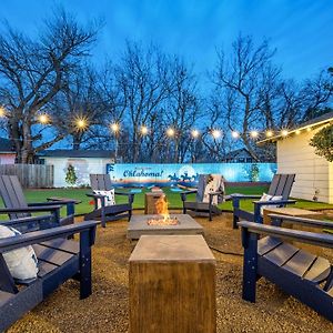 Villa Cowboy Retreat - Heart Of Okc,Near Downtown,Ocu,Ou&Plaza, Minigolf, Firepit, Foosball And More à Oklahoma City Exterior photo