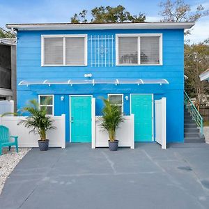 Appartement Blue Jay Bungalow - Cozy Oasis With Fire Pit à Dunedin Exterior photo