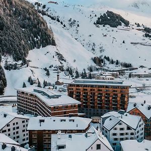 Radisson Blu Hotel Reussen, Andermatt Exterior photo