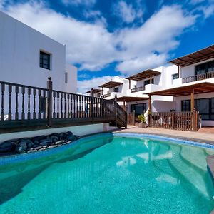 Villa Casa Hibiscus - Shared Pool - Close To Seafront Promenade à Punta Mujeres Exterior photo