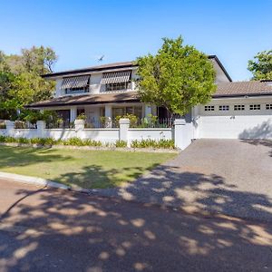 Villa Applecross By Swan River à Perth Exterior photo