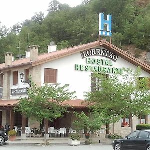 Hotel Hostal Lorentxo à Olave Exterior photo