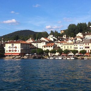 -Ortaflats- Appartamenti Imbarcadero & Palazzotto Orta San Giulio Exterior photo