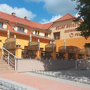 Hotel Pelikan Purkarec à Hluboká nad Vltavou Exterior photo