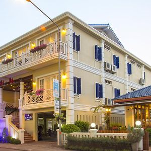 Le Bouton D'or Boutique Hotel Thakhek Exterior photo