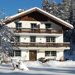 Appartement Haus Waldrast à Elbigenalp Exterior photo