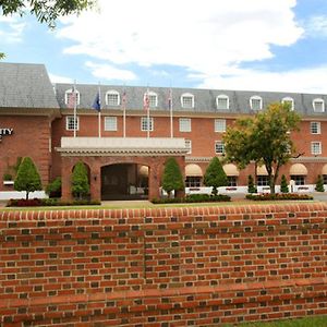 Hotel Williamsburg Hospitality House Exterior photo