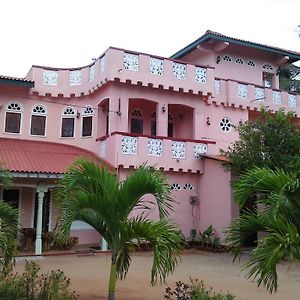 Hotel A Rajadhani Rest à Anurâdhapura Exterior photo