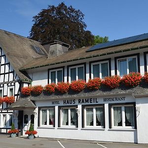 Hotel Haus Rameil Lennestadt Exterior photo