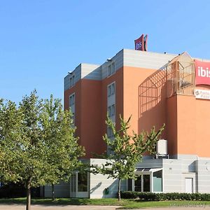 Hotel IBIS Lyon Sud Chasse Sur Rhône Exterior photo