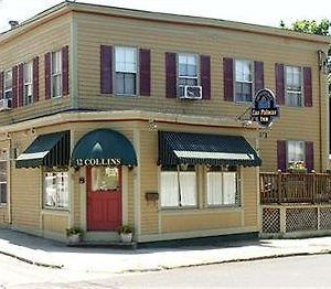 The Henry Collins Inn Tour de Tour de Newport Exterior photo