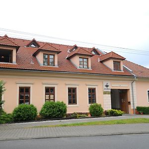 Hôtel Soludus-Spissky Ludovy Dom à Smižany Exterior photo
