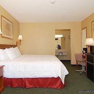 Quality Inn Bardstown Room photo