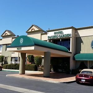 Hotel Pacific Garden Gardena Exterior photo