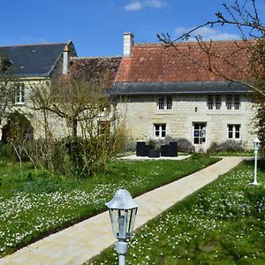 Bed and Breakfast La Balastière à Beaumont-en-Véron Exterior photo