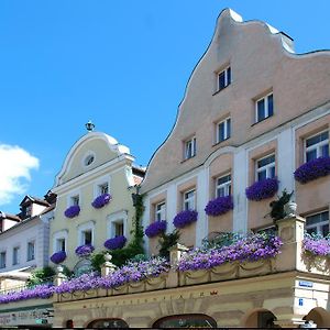 Hotel Orphée - Kleines Haus Ratisbonne Exterior photo