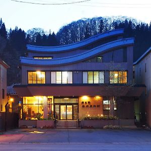 Hotel Tofuya Ryokan, Onogawa Onsen, Sauna, Barrier-Free à Yonezawa Exterior photo