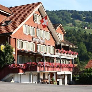 Hotel Landgasthof Grossteil à Giswil Exterior photo