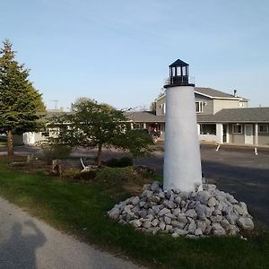 Huron Inn Saint-Ignace Exterior photo