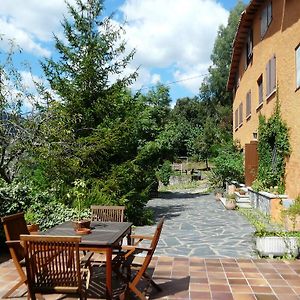 Hotel Hostal L'Ou De Reig à Montseny Exterior photo