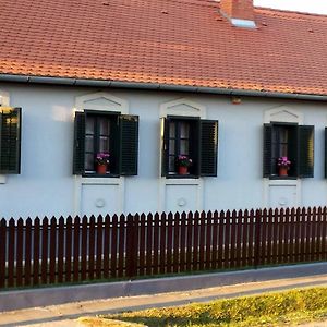 Hotel Szentgyörgyvölgy Vendégház Őrség à Szentgyorgyvolgy Exterior photo