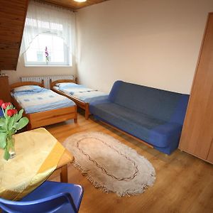 Appartement Pokoje Klaudia à Ujście-Darłowskie Room photo