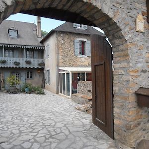 Gîte Tuyaret Oloron-Sainte-Marie Exterior photo