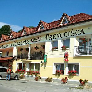 Hotel Gostilna In Pizzeria Kovac à Litija Exterior photo