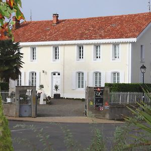 Bed and Breakfast Maison d'Hôtes Lassaubatju à Hontanx Exterior photo