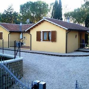 Villa La Casa Delle Cascate à Saturnia Exterior photo