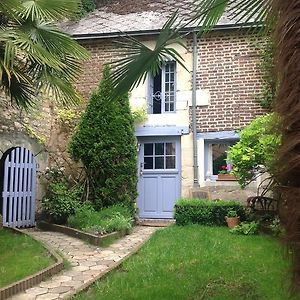 Bed and Breakfast Cote Sud à Trôo Exterior photo