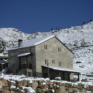 Quinta De Cabrum Alvoco da Serra Exterior photo