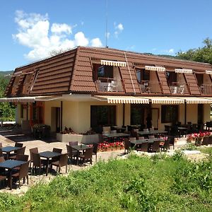 Hotel Pensiunea Valea Lupului à Valea Lupului  Exterior photo