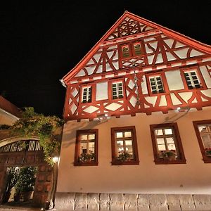 Hotel Weinhaus Henninger à Kallstadt Exterior photo