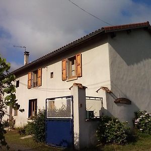 Bed and Breakfast La Ferme de l'Orme-Vial à Saint-Galmier Exterior photo