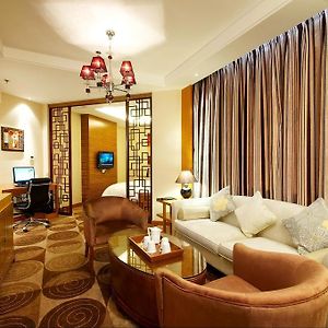 Golden Island Holiday Hotel Tianjin Room photo