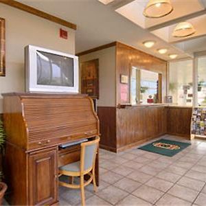 Motel Super 8 Alexandria Interior photo