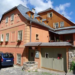 Hotel Penzion Nostalgia à Banská Štiavnica Exterior photo