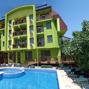 Green Hisar Hotel Family Hisarya Exterior photo