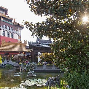 Hotel Ling Bao, Phantasialand Erlebnishotel Brühl Exterior photo