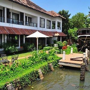 Citrus Backwaters And Spa Resort Alleppey Alappuzha Exterior photo