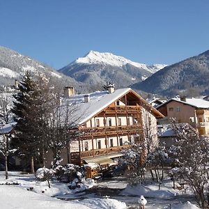 Albergo Bellaria Carano  Exterior photo