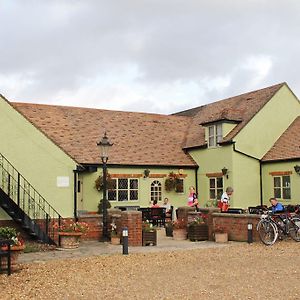 Bed and Breakfast The Green Man Stanford à Southill Exterior photo