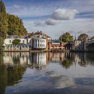 Mitre Hotel Kingston upon Thames  Exterior photo