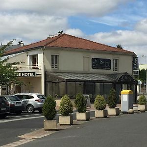 Hôtel Le Cerizay Exterior photo