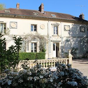 Bed and Breakfast Domaine De Marguerite à Janvry  Exterior photo