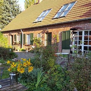 Appartement Seminar Und Landhaus Schoenbeck à Schonbeck  Exterior photo